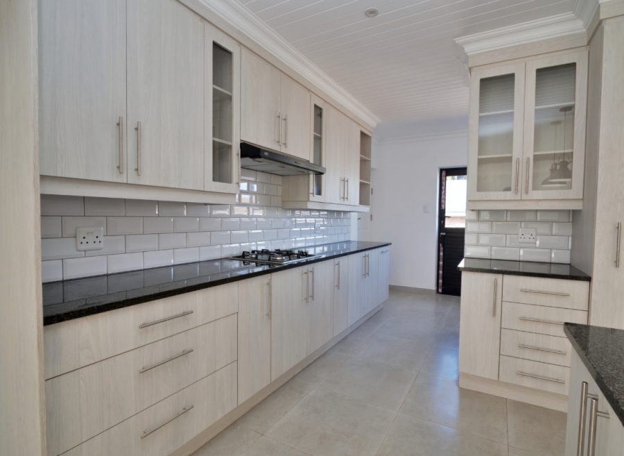3 Bedroom Property for Sale in Stilbaai Wes Western Cape